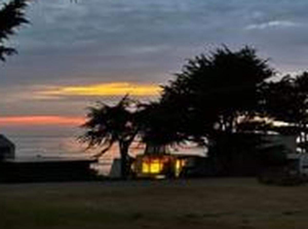 This iconic Cambria cottage on the coast likely is facing its own sunset, now that the California Coastal Commission ruled on Aug. 13, 2025, that the property’s owners can tear it down and build a much larger home further back on the blufftop parcel.