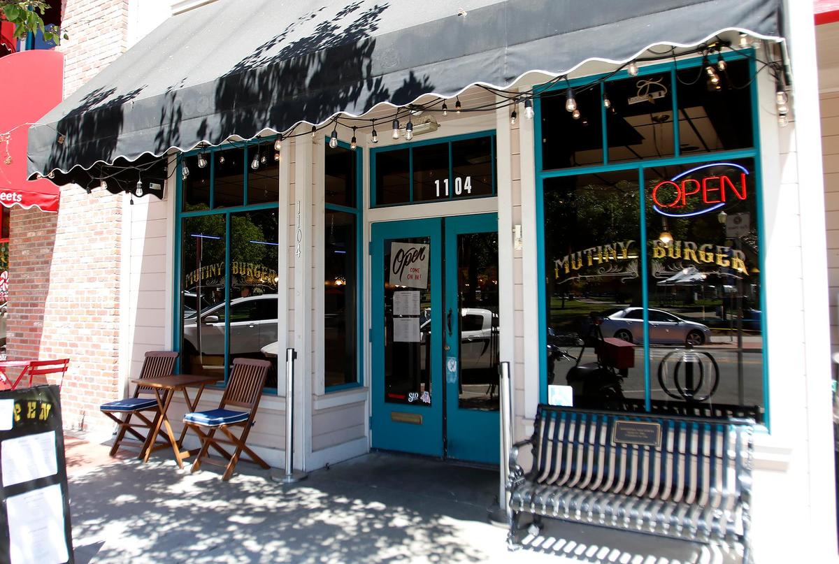 Mutiny Burger, located on 1104 Pine St.,Paso Robles opened in Fall 2021.