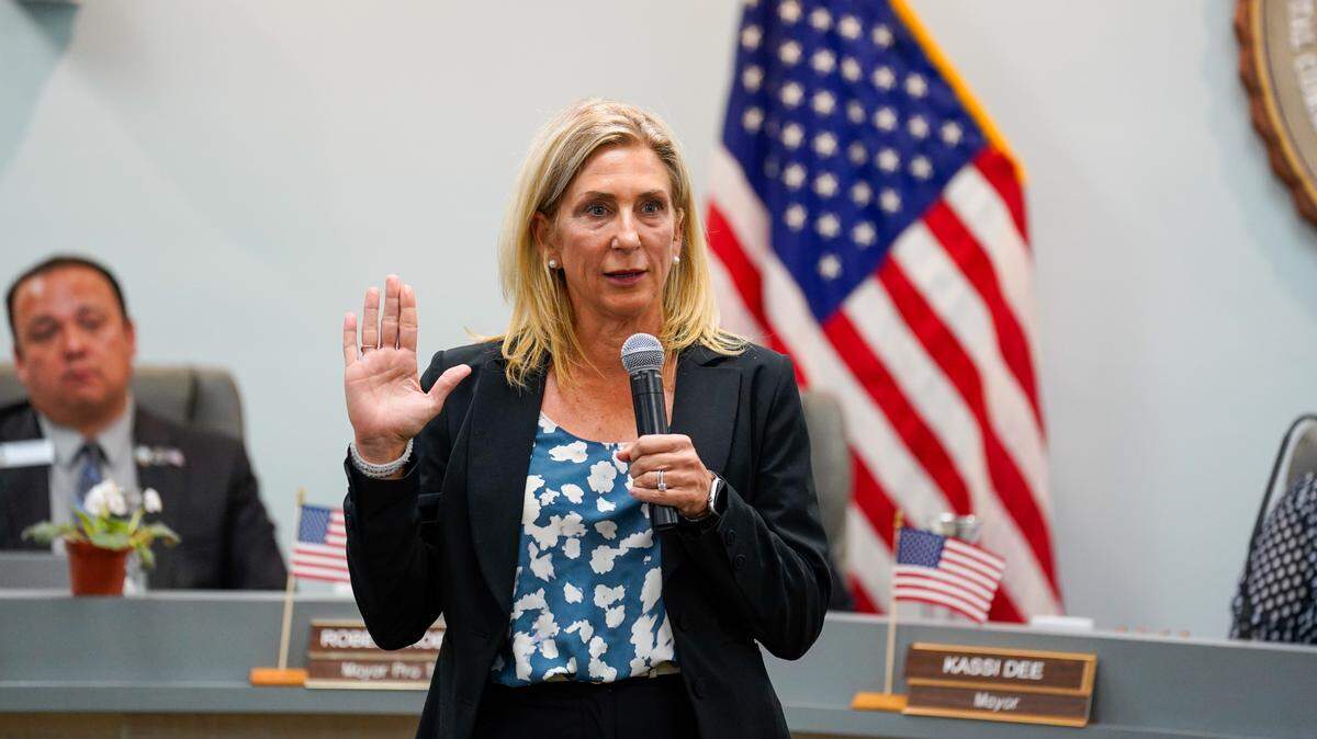 The Grover Beach City Council appointed Jules Tuggle to the District 2 seat vacated by former City Council member Dan Rushing Monday, Jan. 13, 2025. Tuggle said she’s looking forward to building consensus in her community on water rates, infrastructure and other issues.