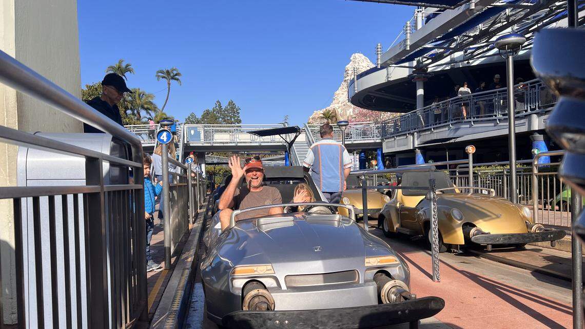 Disneyland plans to electrify Autopia cars. Will that teach kids to love EVs? | Opinion