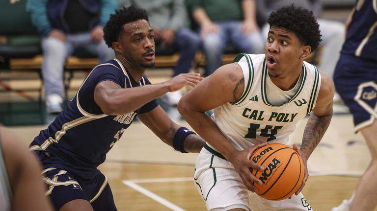 Montana State beats Cal Poly 83-80. See the photos