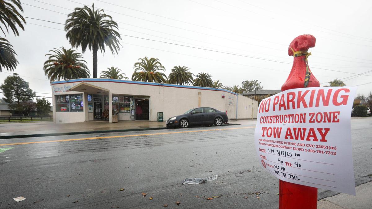 No-parking signs were placed across from Campus Bottle Shoppe at the corner of Hathway Avenue and California Boulevard on March 14, 2025, the day before St. Fratty’s Day in San Luis Obispo.