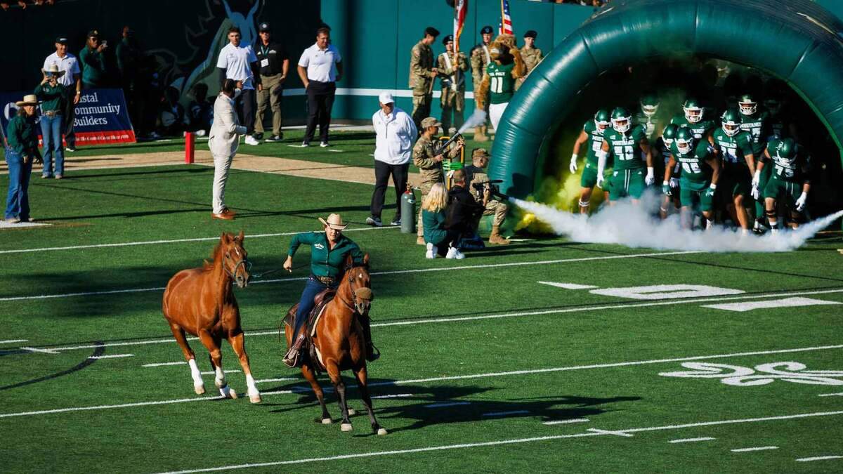 Cal Poly’s mustang mascot, Chase, will officially retire on Nov. 22, 2025. The horse has led athletes onto the field ahead of each football game for more than a decade.
