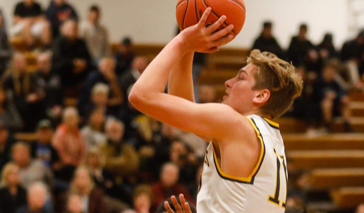 The Arroyo Grande High School boys basketball team plays host to Buchanan in the first round of the CIF-Central Section Division I playoffs in 2019. Arroyo Grande High School won’t play in a CIF state final in Sacramento in March due to coronavirus concerns.