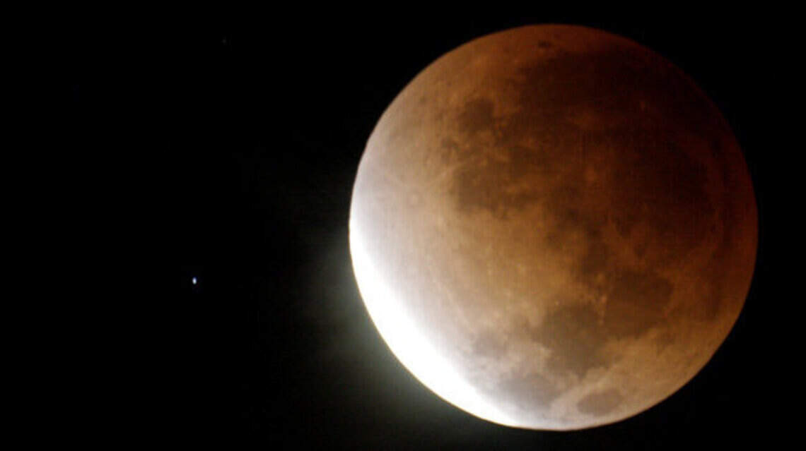 Blood-red moon to light up California sky. Here are best times to watch