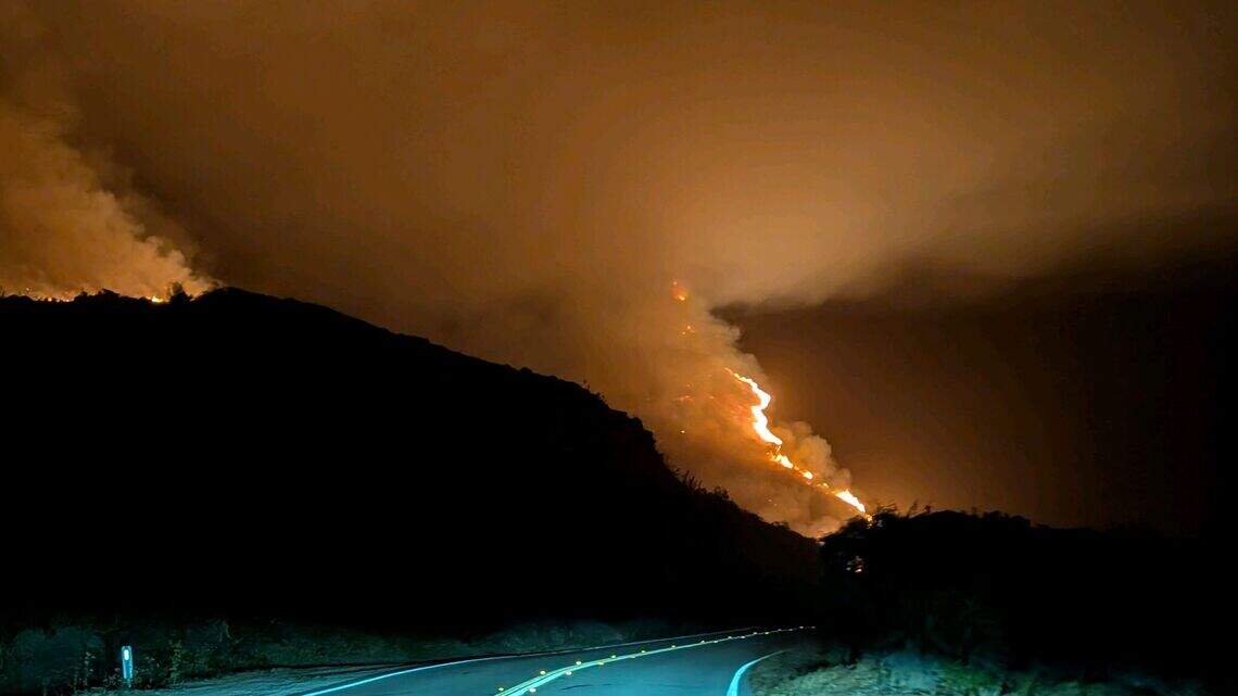 Wildfires burn more than 33,000 acres along CA’s Big Sur coast. See latest updates