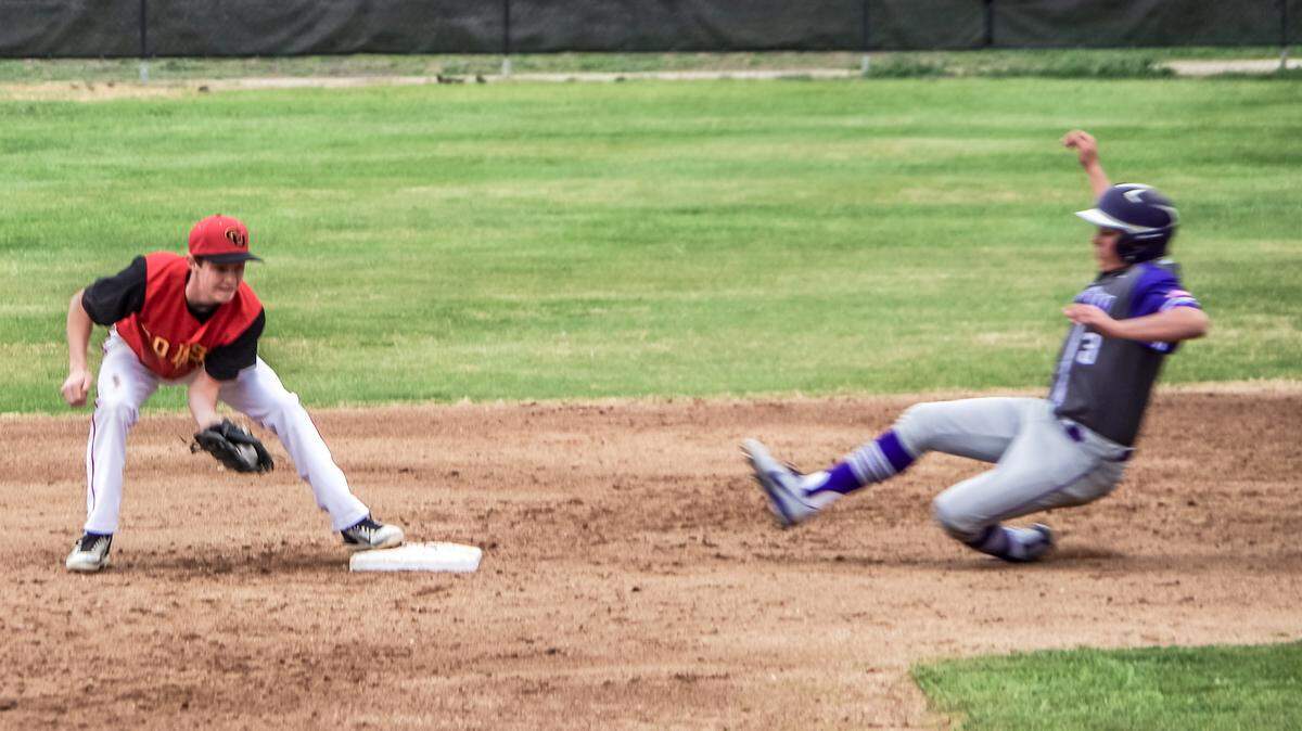 Broncos senior second baseman Will Stephenson records a force out against a Washington Union player Saturday, March 10 at Coast Union.