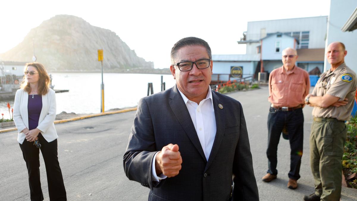 Salud Carbajal visited the Coast Guard station in Morro Bay to listen to those affected by the government shut down. He also talked to Morro Bay officials.