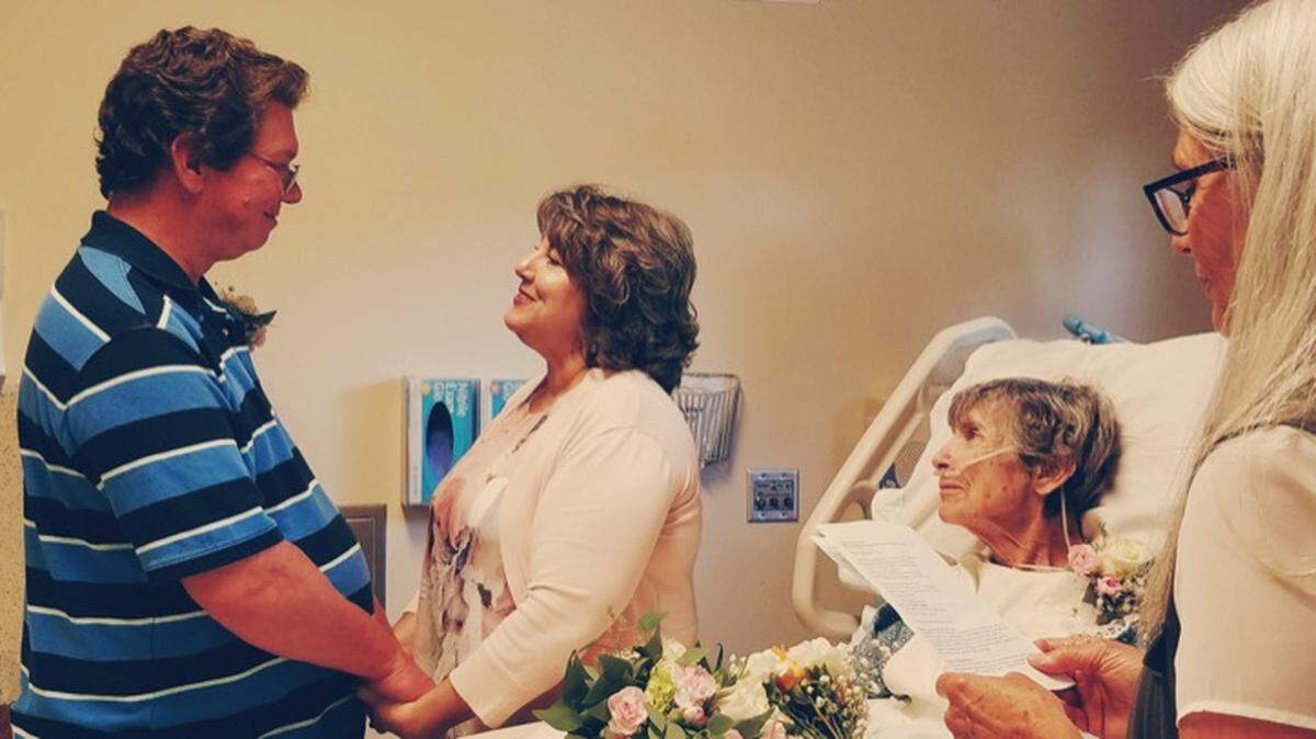Les and Tamara Fields were married in a bedside ceremony at French Hospital Medical Center in San Luis Obispo 24 hours after Les’ mother was diagnosed with terminal emphysema. The couple had previously planned to marry in Florida.
