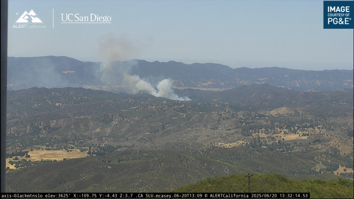 A vegetation fire near Santa Margarita Lake burned six acres of oak woodland as of 1:41 p.m. on Friday, June 20, 2025.