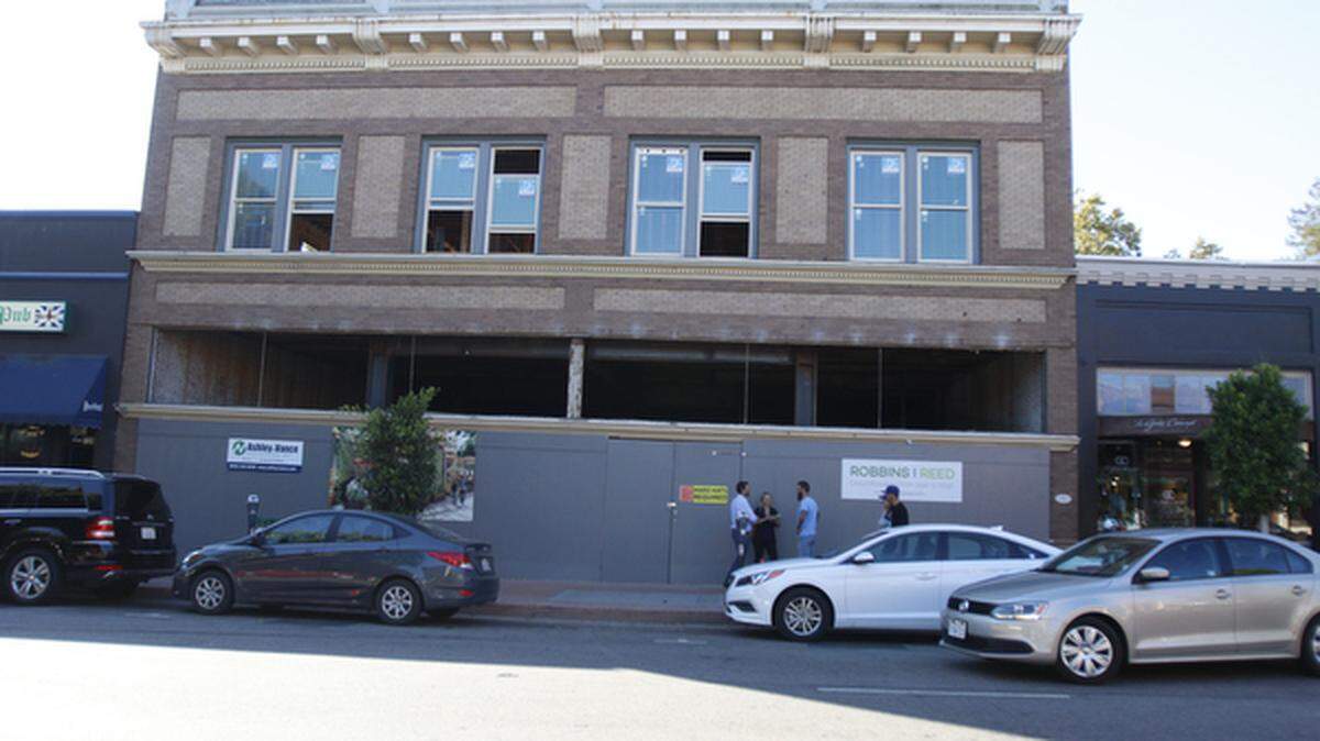 SLO Brewing Co.'s new Higuera Street location will include a restaurant, bar, and concert stage, plus an outdoor dining patio with fire pits. Four hotel flats are envisioned for the second floor.