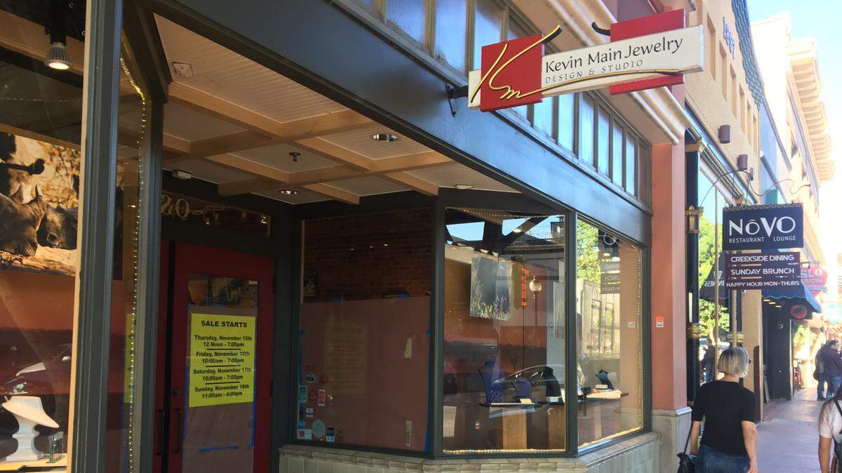 Kevin Main Jewelry Design & Studio, which has been at 720 Higuera St. in San Luis Obispo for 20 years, will close its doors following a sale of remaining inventory through the end of the year.