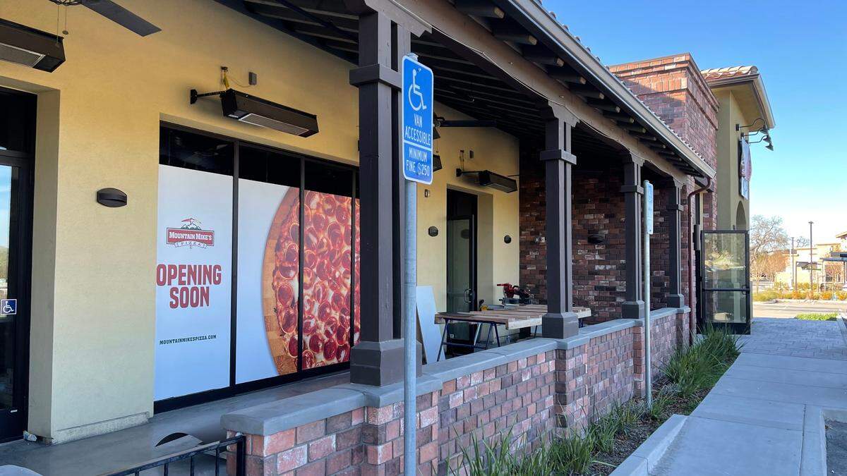 Mountain Mike’s Pizza is coming to the spot that was the former home of Marston’s 101 in south Atascadero.