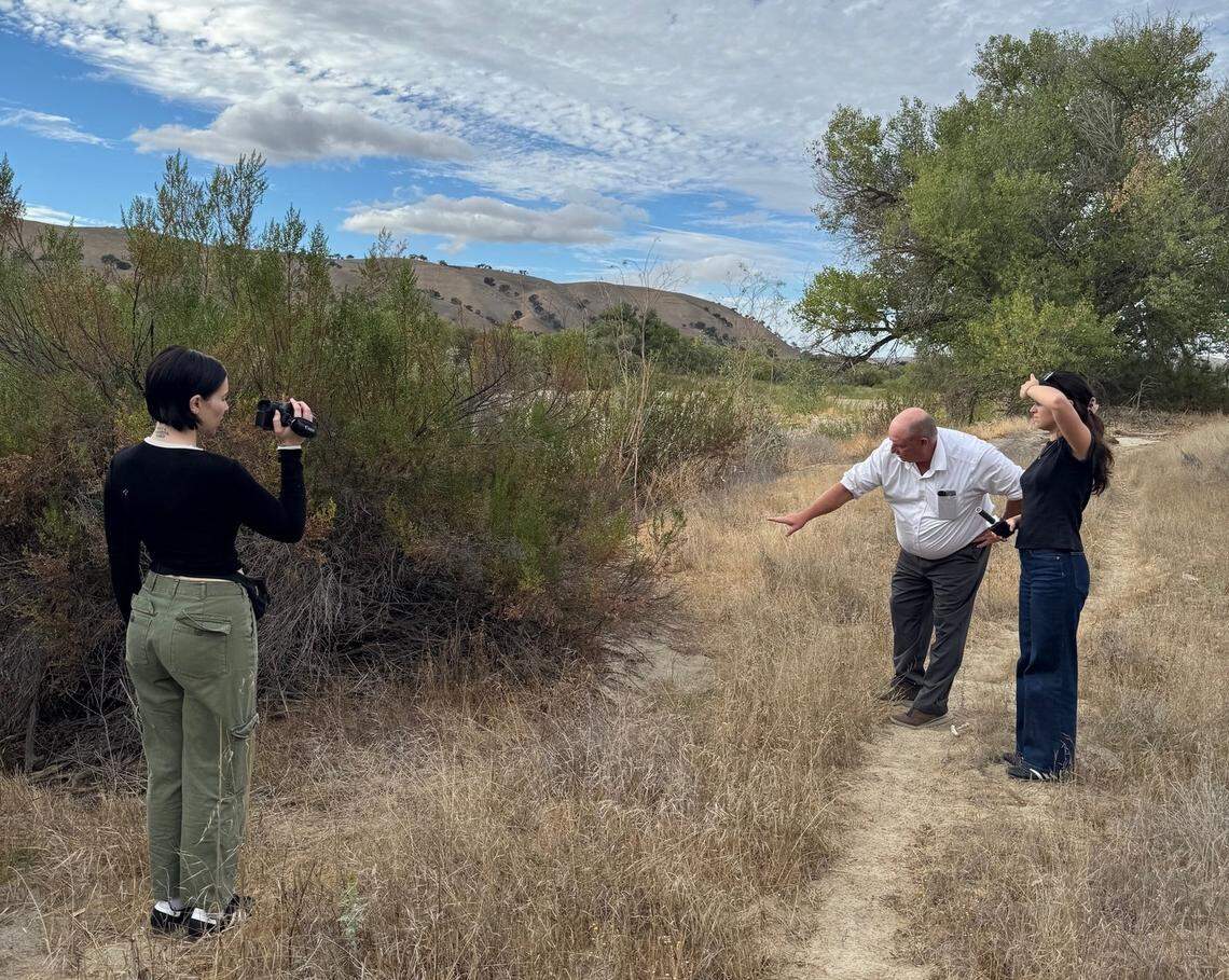 San Luis Obispo County Sheriff’s Office Detective Clint Cole shows “Crime Junkie” podcast hosts crime scenes of the 1980 cold case double murder of 4-year-old Martha Mezo and 5-year-old Teresa Flores. A Nov. 10, 2025, episode of the podcast reports on the reopened investigation, led by Cole.