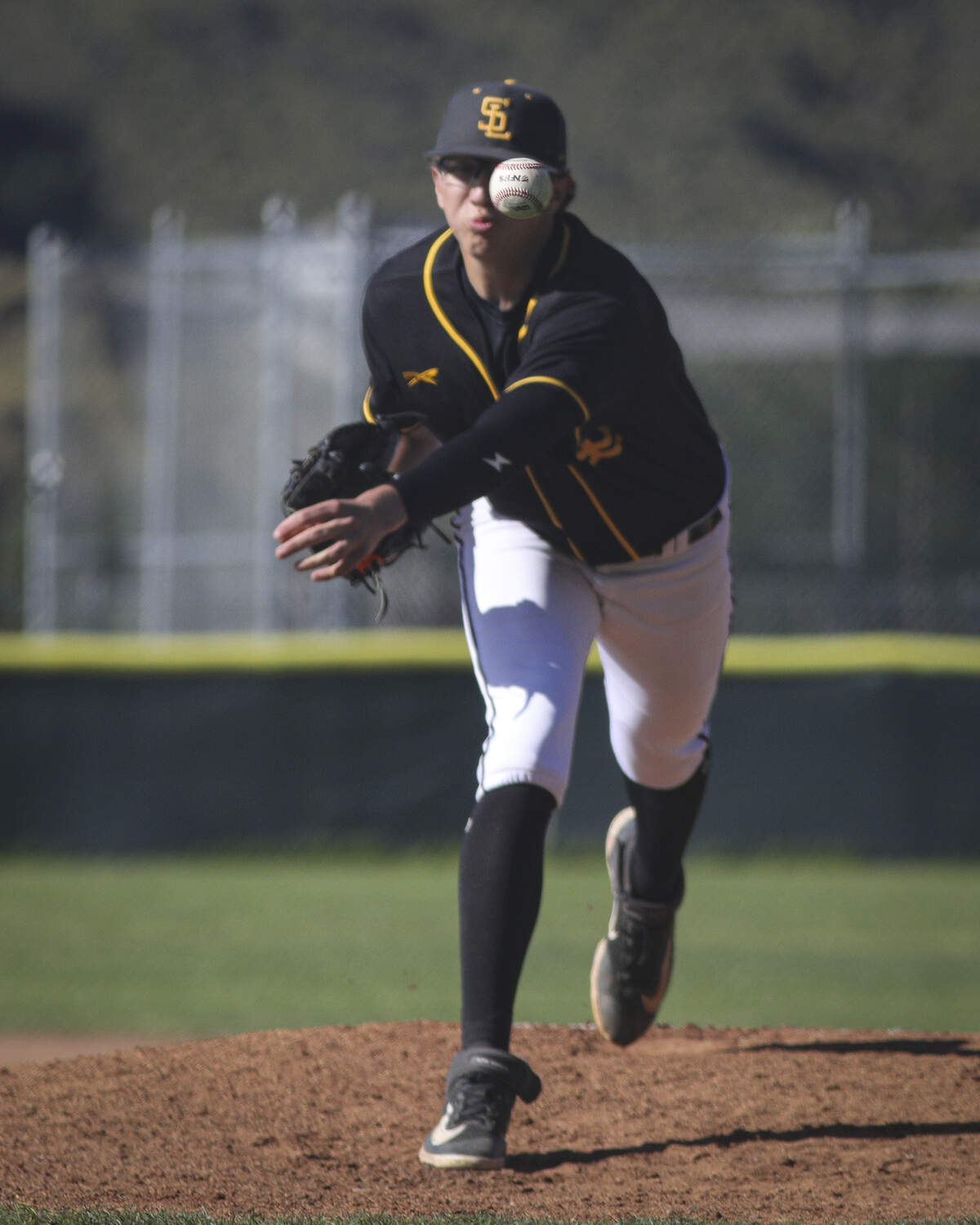 Jaden Taylor started on the mound for the Tigers. San Luis Obispo beat Paso Robles 5-4 in a high school baseball game April 23, 2026