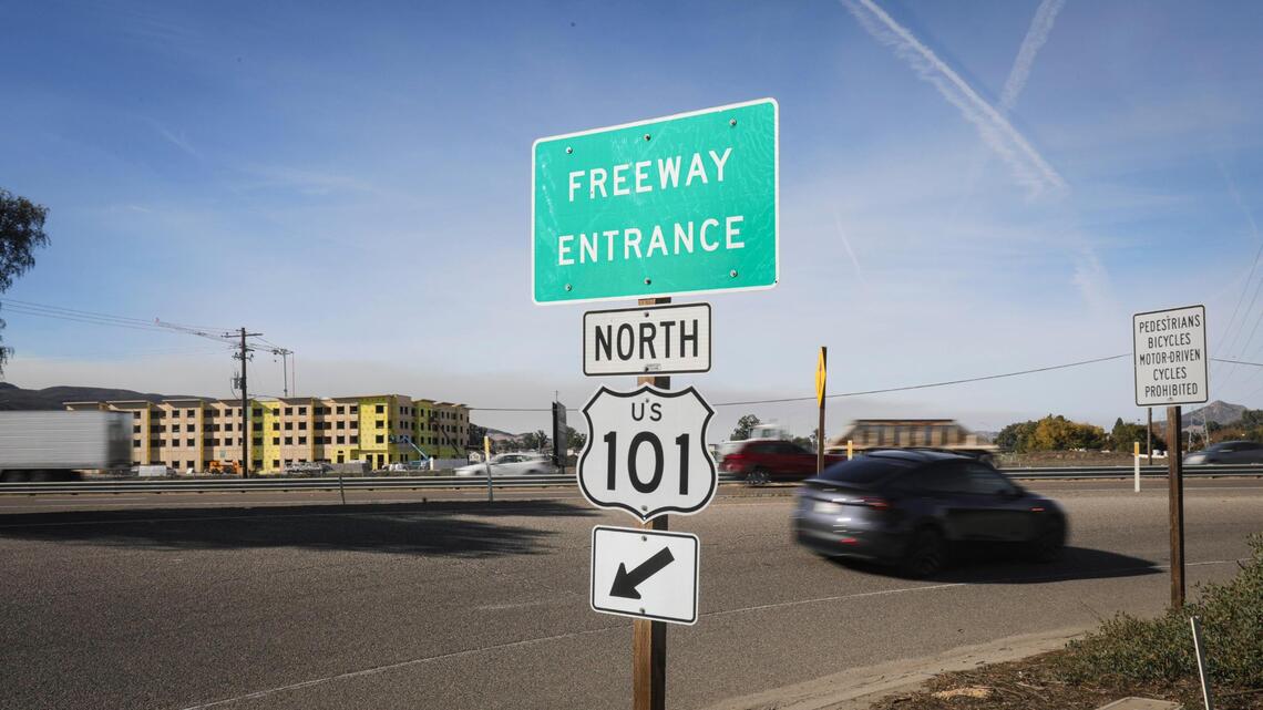 Hwy. 101 ramp to temporarily close as SLO prepares for new overpass. See when