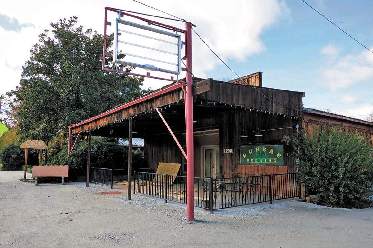 Dunbar Brewing opened at 2200 El Camino Real in Santa Margarita in 2012. The brewery is moving to Atascadero in the summer of 2019.