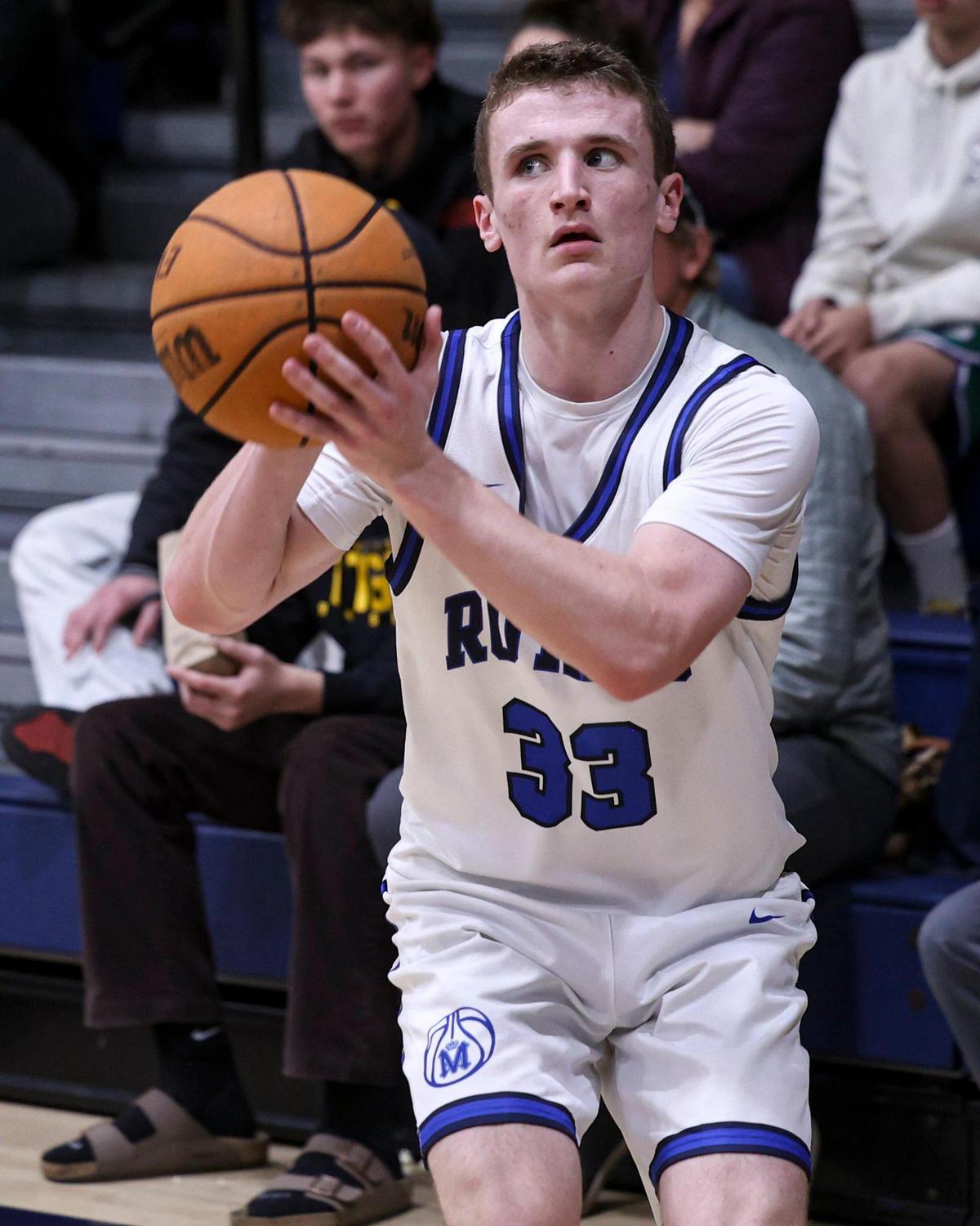 Stokes Wahlen sizes up a 3-point shot. Mission Prep beat Venice 70-64 on Feb. 27, 2025 in the first round of the CIF State Championship basketball playoffs.