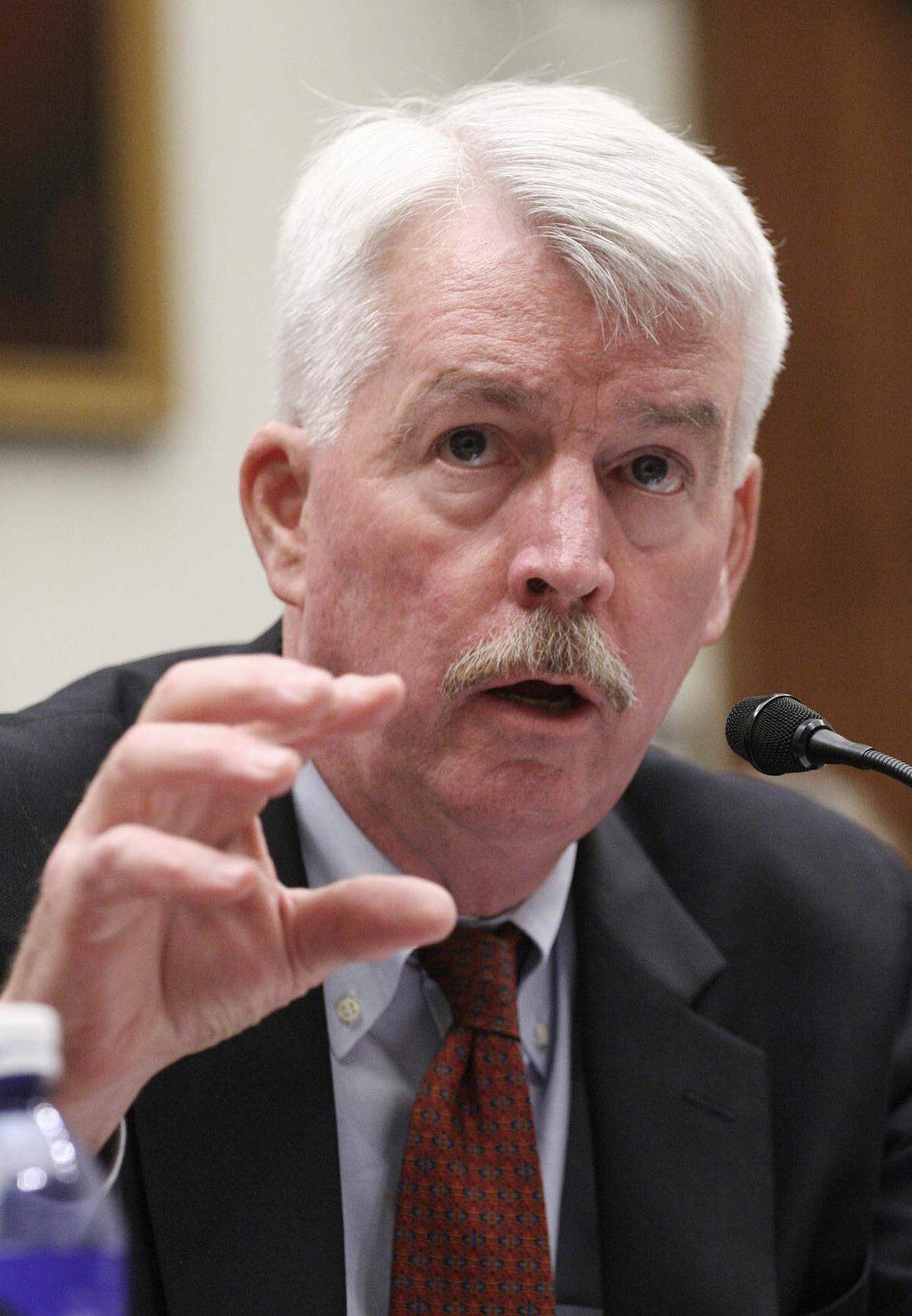 Philip Landrigan, chairman of the Department of Community and Preventive Medicine, Mt Sinai Medical Center, testifies on Capitol Hill in Washington, Wednesday, Sept. 12, 2007, before a House Education and Labor Committee hearing entitled “Why Weren’t 9/11 Recovery Workers Protected at the World Trade Center”.