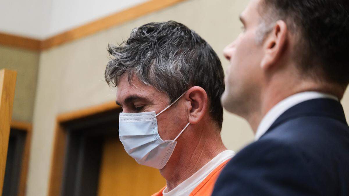 Norman Hibble, left, stands with his attorney, William Aron, during his first San Luis Obispo Court appearance on Feb. 23, 2024. Hibble is accused of embezzling at least $250,000 from San Luis Obispo County while working in the technology department.