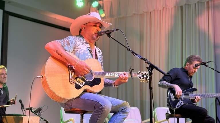 Country star Jason Aldean, other celebrities gather at SLO County charity event