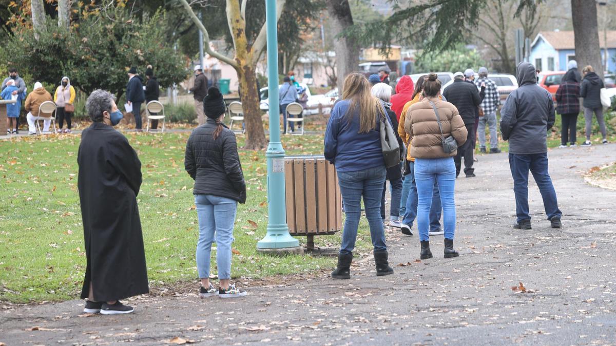 The San Luis Obispo County Health Department held a pop-up COVID-19 testing at the Atascadero Lake Pavilion on Dec. 30, 2021. Public Health administered about 60 tests per hour amid a post-Christmas spike that saw more than 500 new local cases reported in two days.