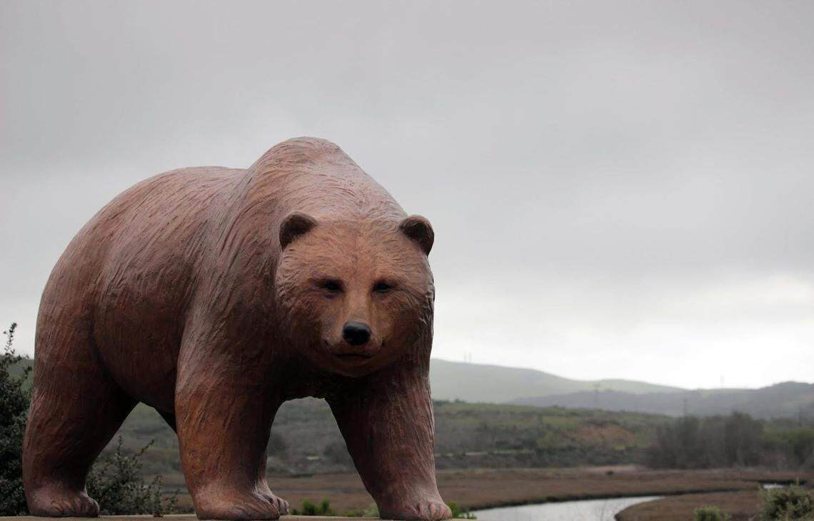 The Los Osos bear statue on South Bay Boulevard has been repaired after a vandal knocked off its nose nearly two weeks ago.