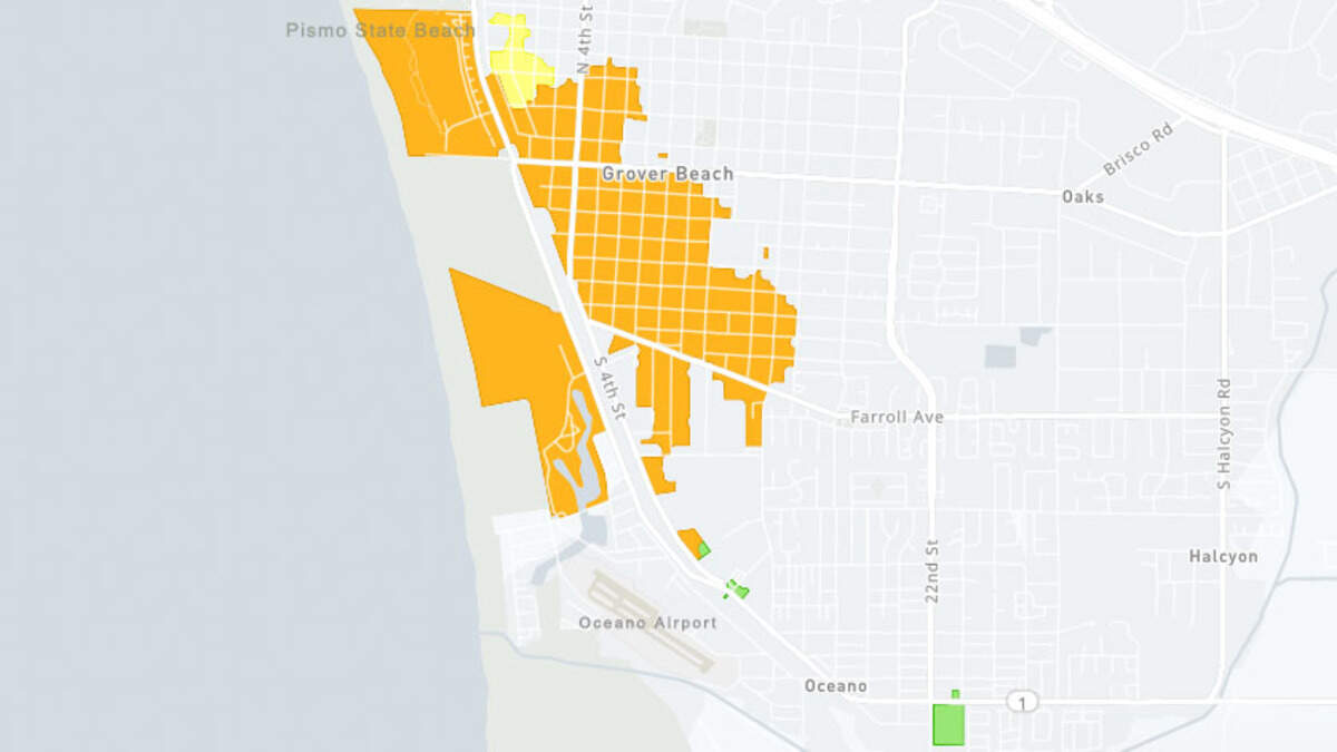 A pair of power outages in south San Luis Obispo County cut power to more than 2,000 PG&E customers Friday afternoon.