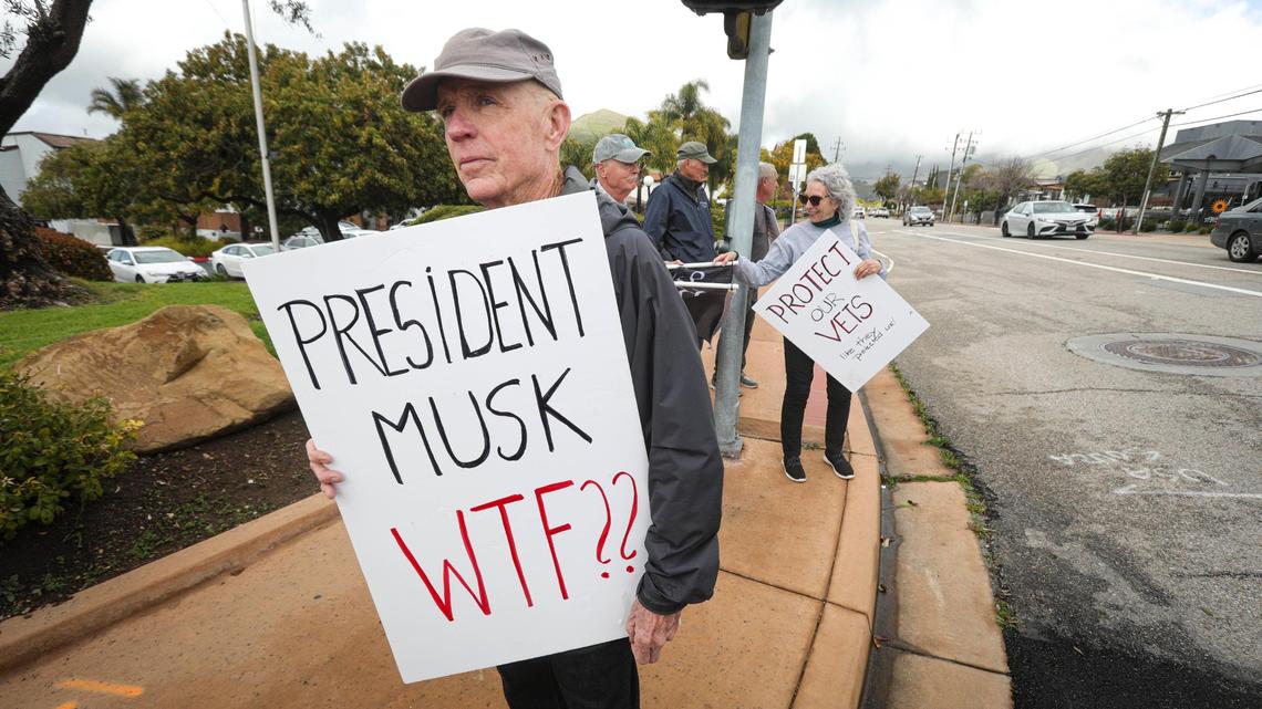 SLO County veterans rally against Trump, DOGE layoffs. ‘All of this is a big tragedy’