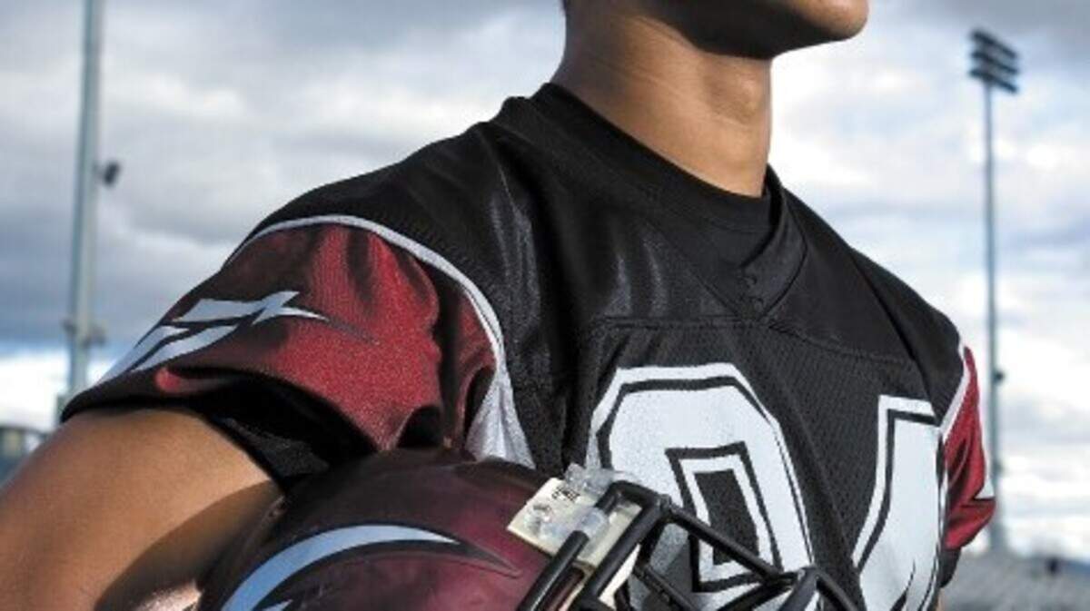 Nipomo High senior Akeem King has verbally committed to play at San Jose State next season.