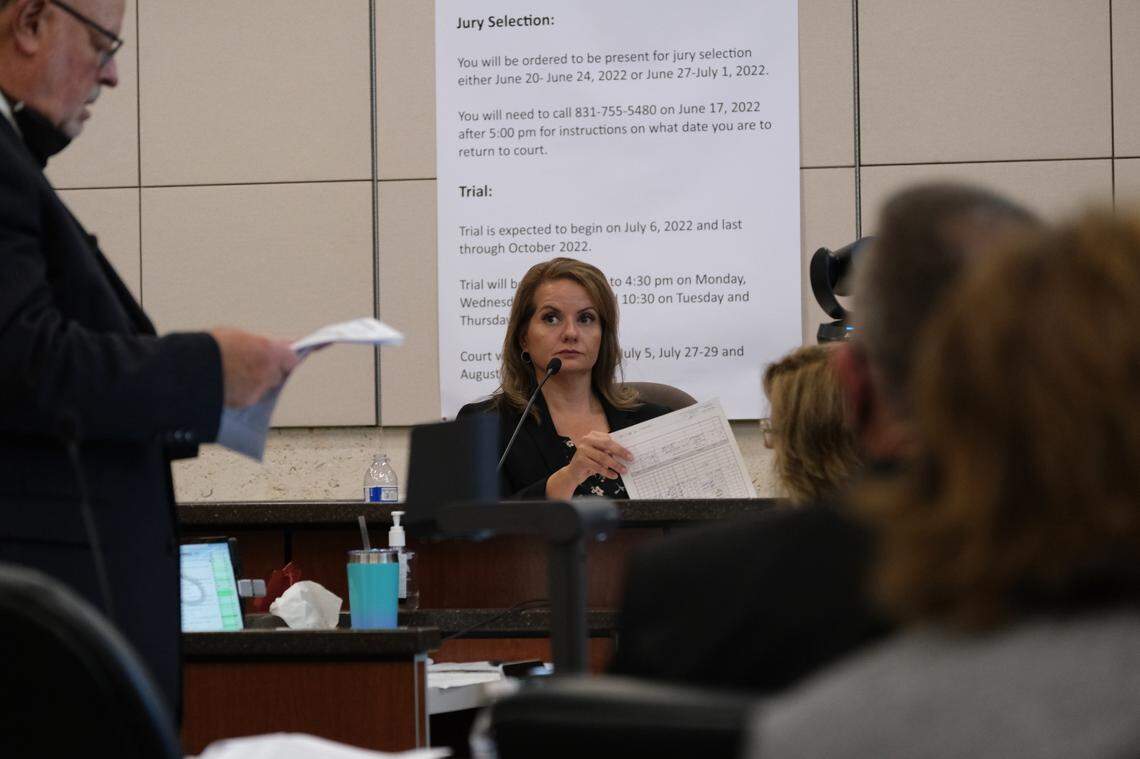 Angela Butler, senior forensic DNA analyst with the Serological Research Institute, looks at Paul Flores’ defense attorney, Robert Sanger, during cross-examination of her prosecution rebuttal testimony in Monterey County Superior Court in Salinas on Sept. 29, 2022.