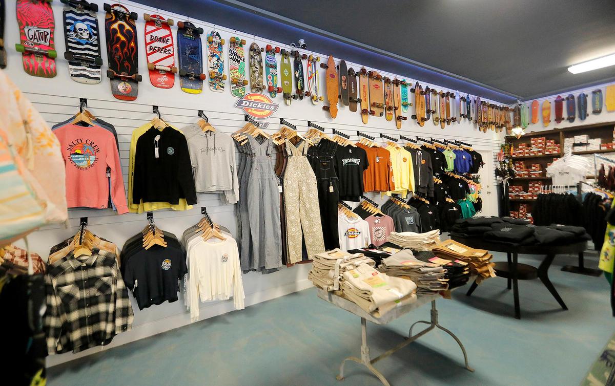 805 Boardshop in Atascadero sells skateboards, surfboards, clothing, wetsuits and more.