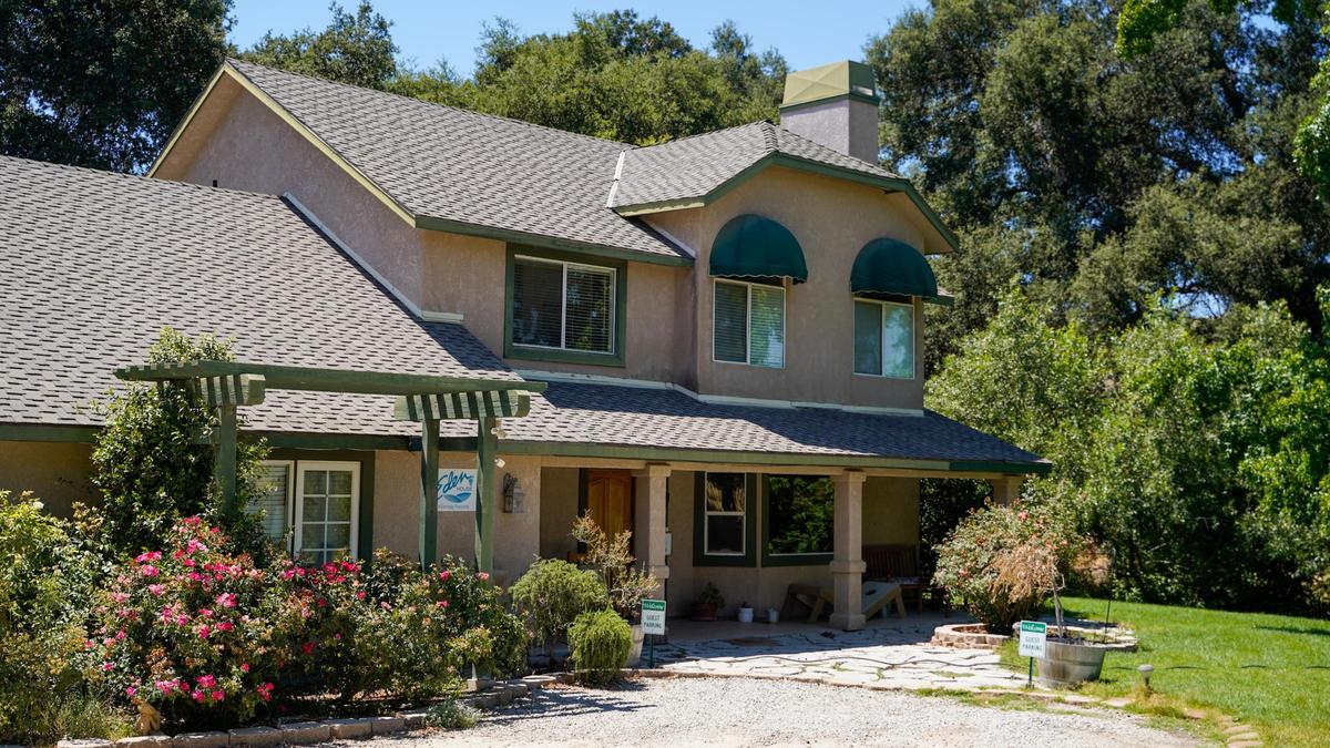 A new indoor cannabis farm, Eden Dreams, may be coming to a 100 acre plot at 4339 South El Pomar Road in rural Templeton, but some of the town’s residents have petitioned to block the project.