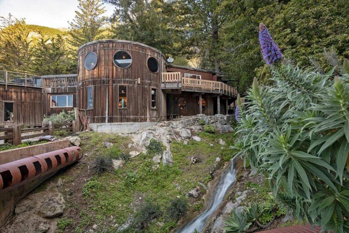The iconic Coast Big Sur gallery and cafe has re-opened under a new owner.