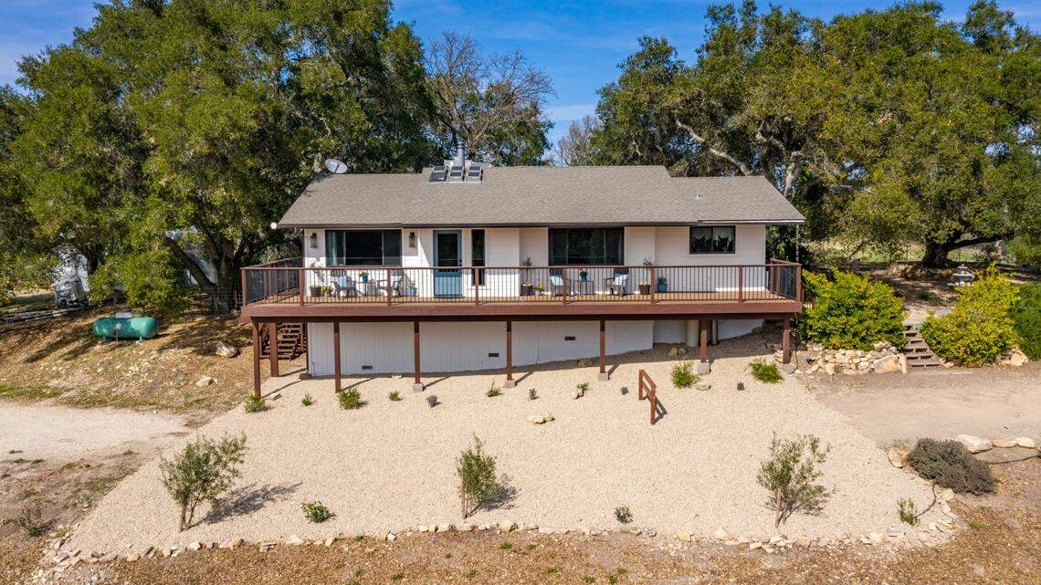 Ever wanted to own a Paso Robles vineyard estate? Now you can — for just $3 million