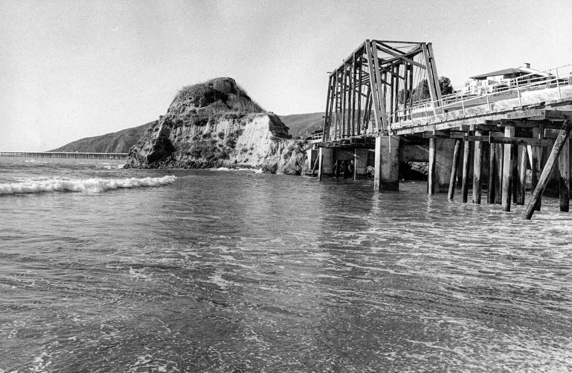The highest tide of the year at the mouth of San Luis Obispo Creek almost reverses the stream’s flow in this photo, published Dec. 21, 1972. The king tide photo also shows the now gone Avila Truss Bridge No. 5 of the Pacific Coast Railroad. Only a concrete henge remains after the bridge collapsed in October 1981.