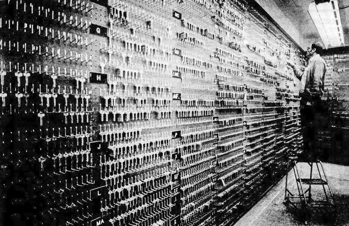 Lock shop supervisor Jay Hughes finds one of thousands of keys for Cal Poly's huge campus. Published in Telegram-Tribune's Focus magazine on Nov. 25, 1978.