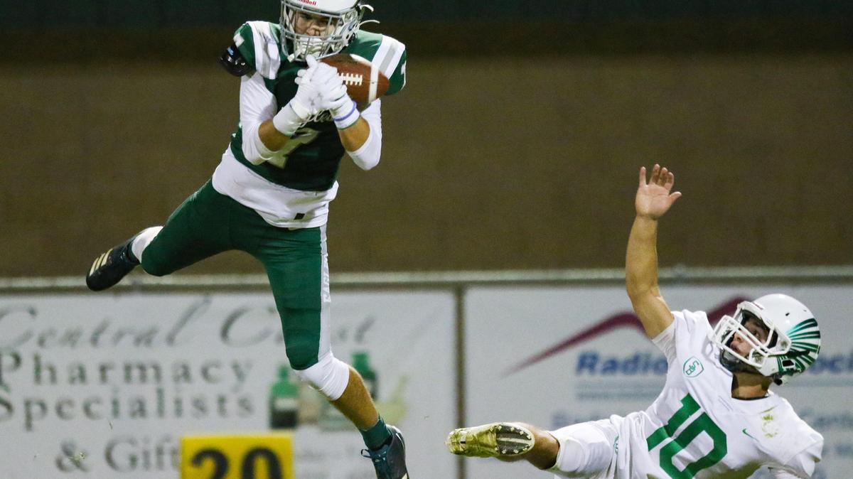 Marino D’Alfonso made a fine catch as Will Omey defends. Templeton hosted St. Bernard in Week 7 of high school football. 10-4-2019 David Middlecamp