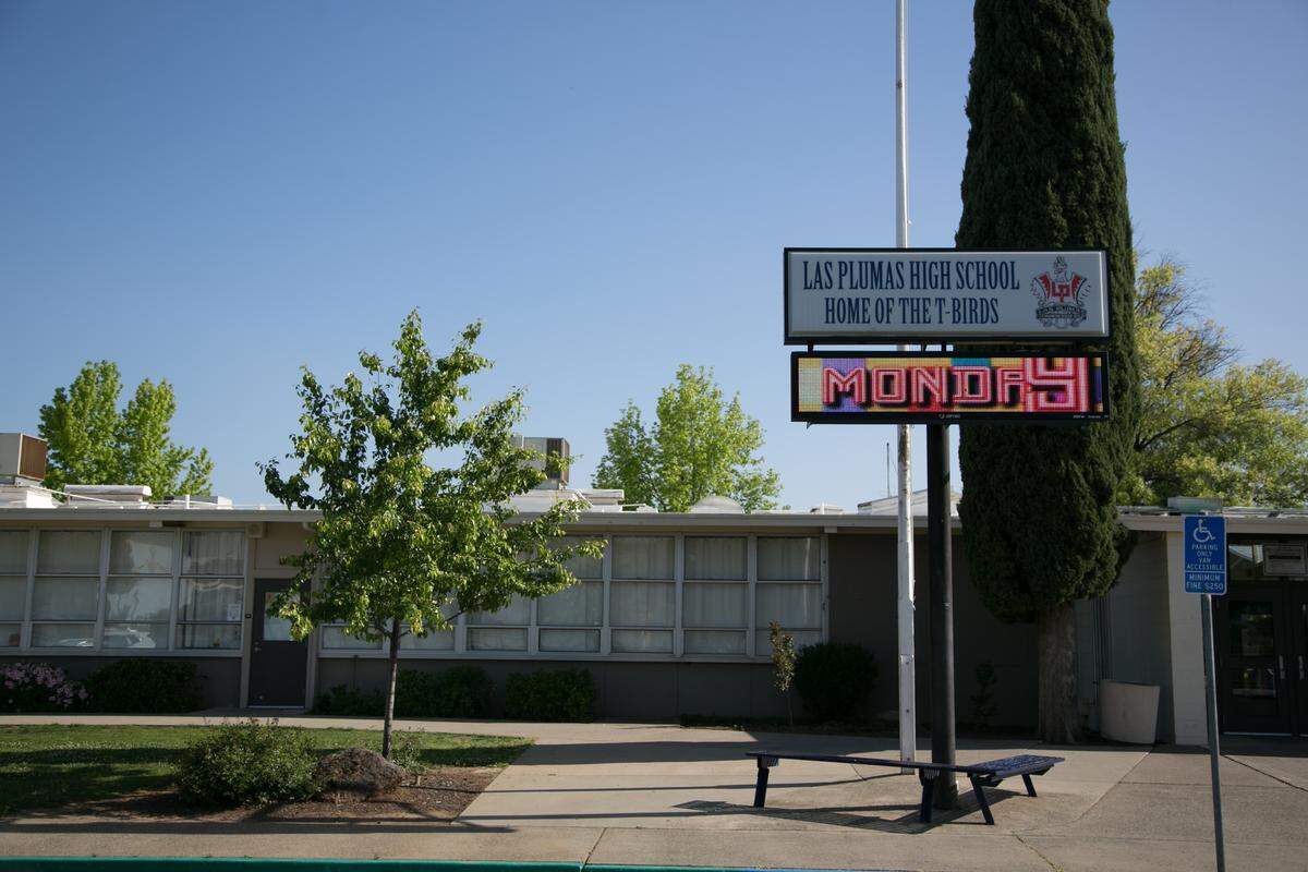 The front entrance of Las Plumas High School where Kaylee Adkins graduated in 2018.