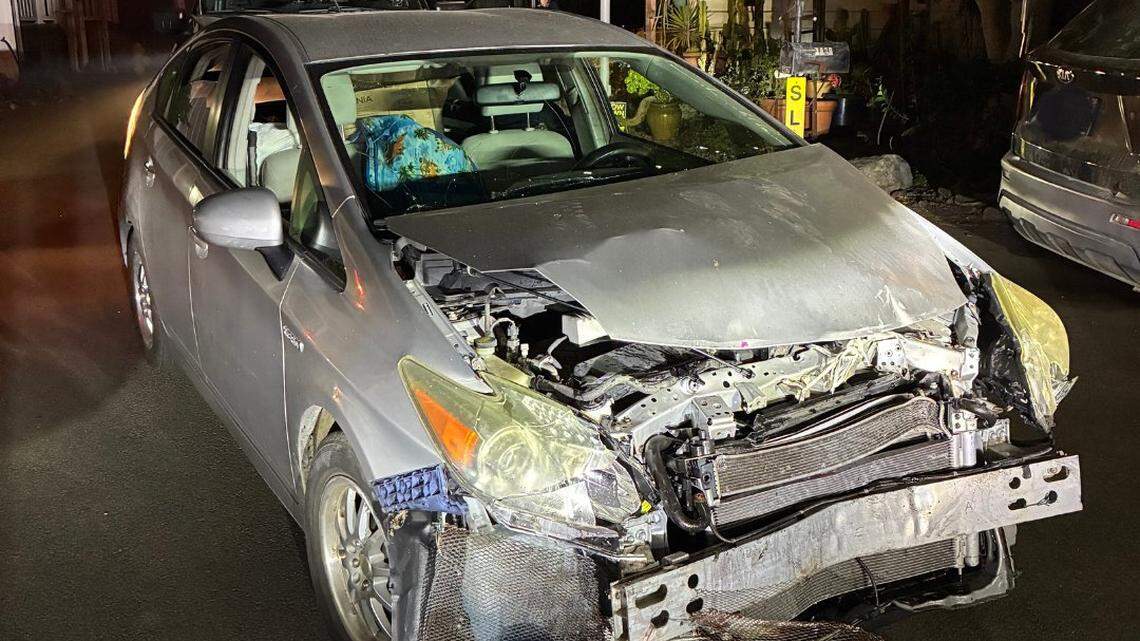 DUI driver rams into parked truck, flees scene before arrest, SLO police say