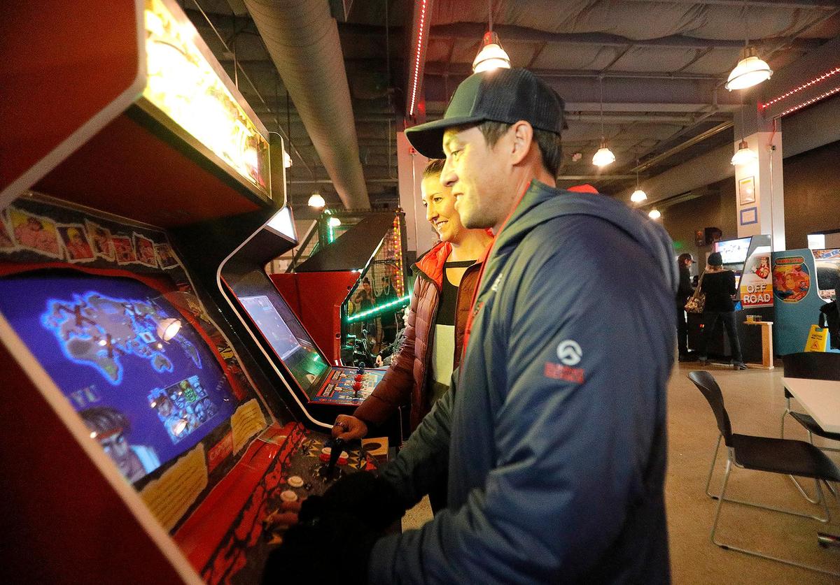 BA Start Arcade Bar has opened in downtown San Luis Obispo. The “barcade” offers food, drinks and a range of games for customers to enjoy. Dan and Mindy Renee of San Luis Obispo play classic arcade games.