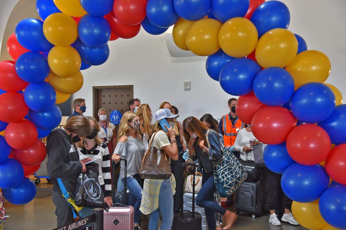 Day one of Southwest Airlines’ service to Santa Barbara brought a party-like atmosphere to the airport terminal.