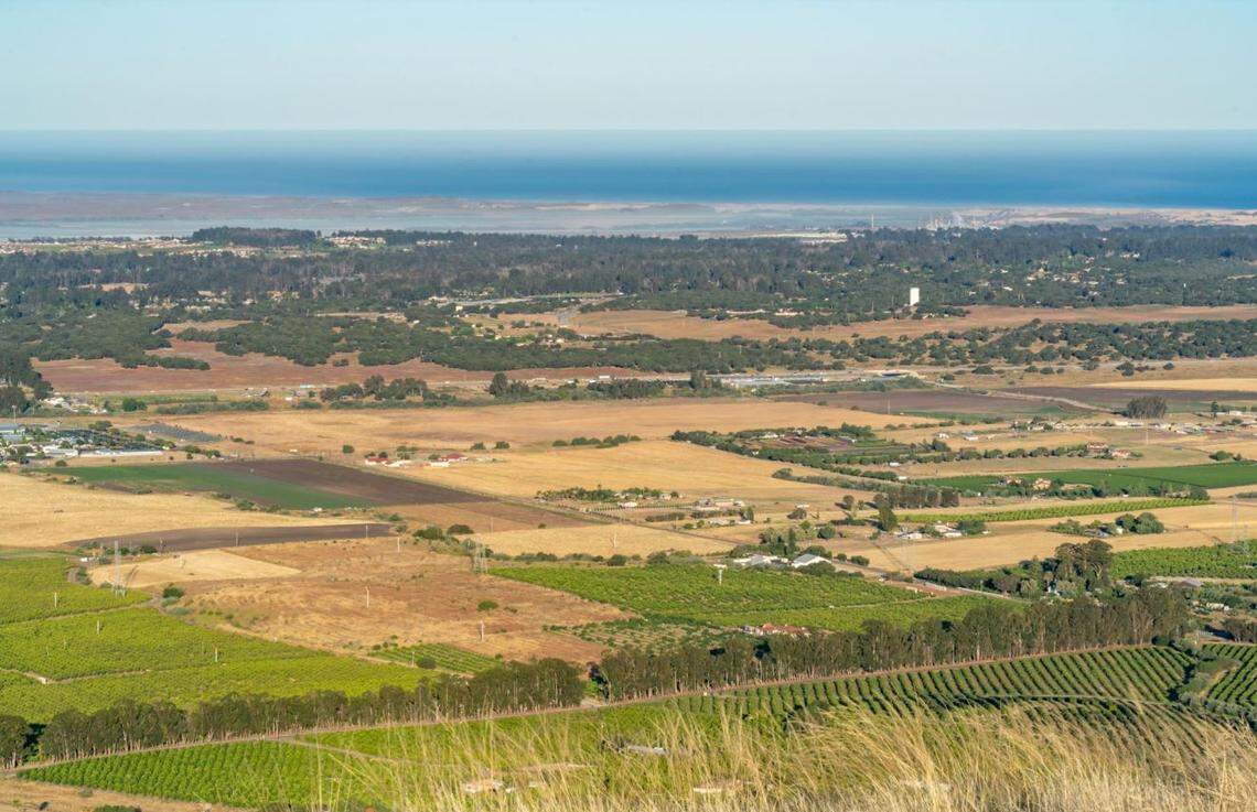 The Dana Reserve LLC has purchased 385 acres in the hills of Nipomo that would be set aside as a nature preserve and hiking area.