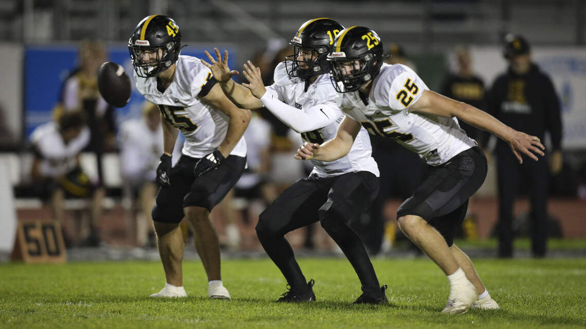Prep football countdown: The Fresno Bee rankings, Nos. 11-15 for 2026 season