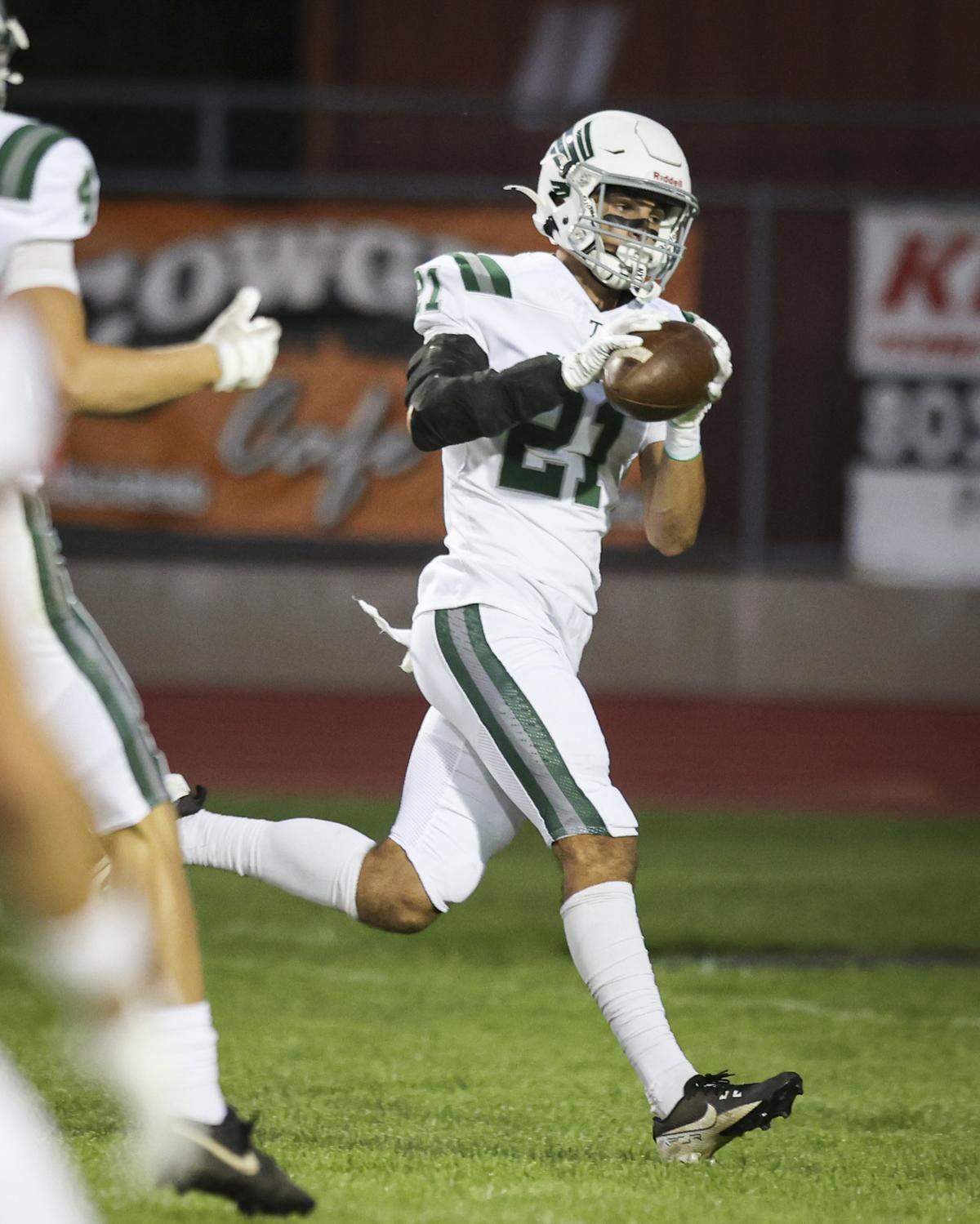 Colby Sims makes a catch. The Templeton High School football team beat Atascadero 31-20 on Sept. 26, 2025.