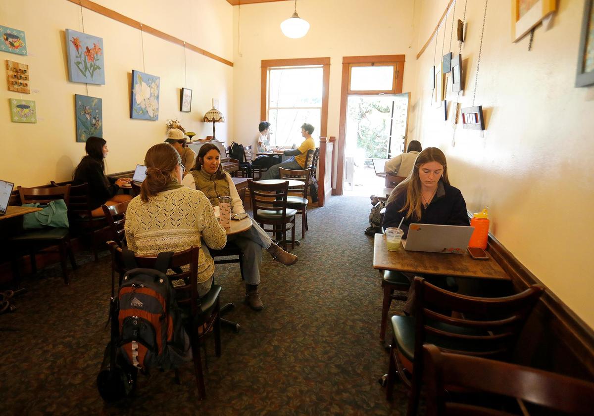 Students and regular customers sip coffee, read and share cross-table conversations in the quiet atmosphere of Linnaea’s Cafe, which has been a San Luis Obispo fixture since 1984.