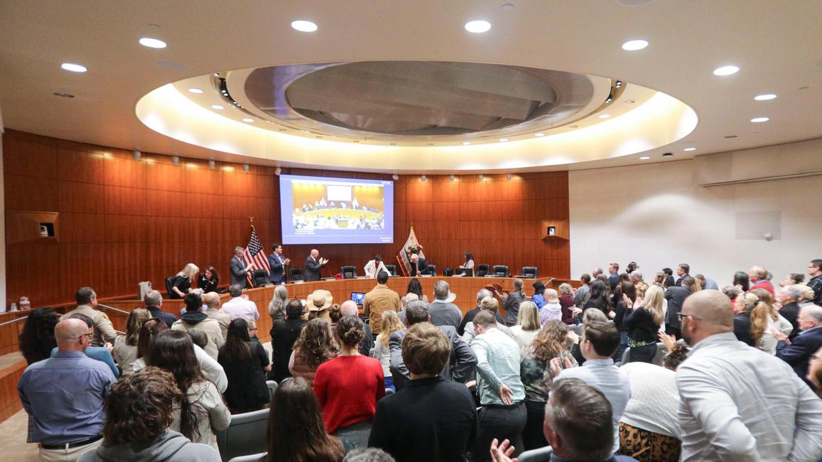San Luis Obispo County Supervisors chambers was full for Tuesday’s swearing-in ceremony on Jan. 7, 2025.