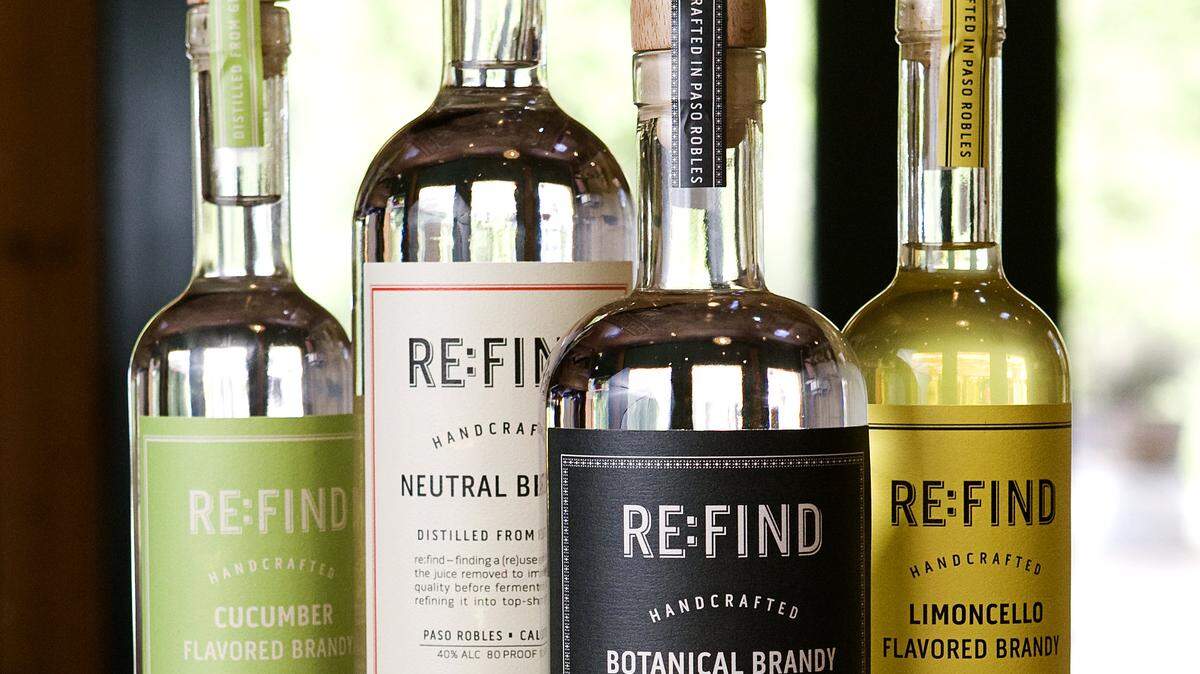 Re:Find Distillery was launched with two products: a neutral brandy and a botanical brandy. Recently, the Villicanas have added cucumber and limoncello flavors.