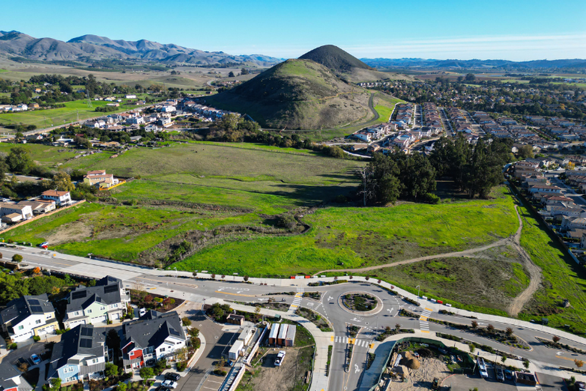 A new park is slated to begin construction in San Luis Obispo in spring 2026. The Righetti Community Park will bring new playstructures, sports courts, bike and walking paths and other amenities to the area off Orcutt Road.