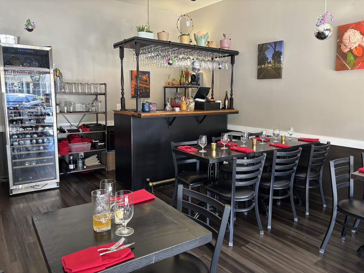 Paso Terra Bistro opened on July 13, 2025, serving fusion cuisine like empanadas, tacos, shrimp linguine, New York steaks and a chipotle meatloaf.